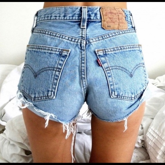 denim shorts that make your bum look good